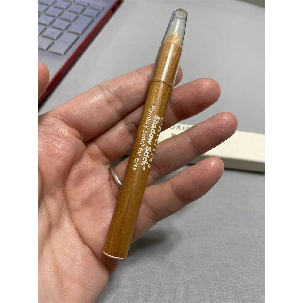 ORIGINS Shadow Stick Powdery Pencil For Eyes 02 Puff (light powder pink)